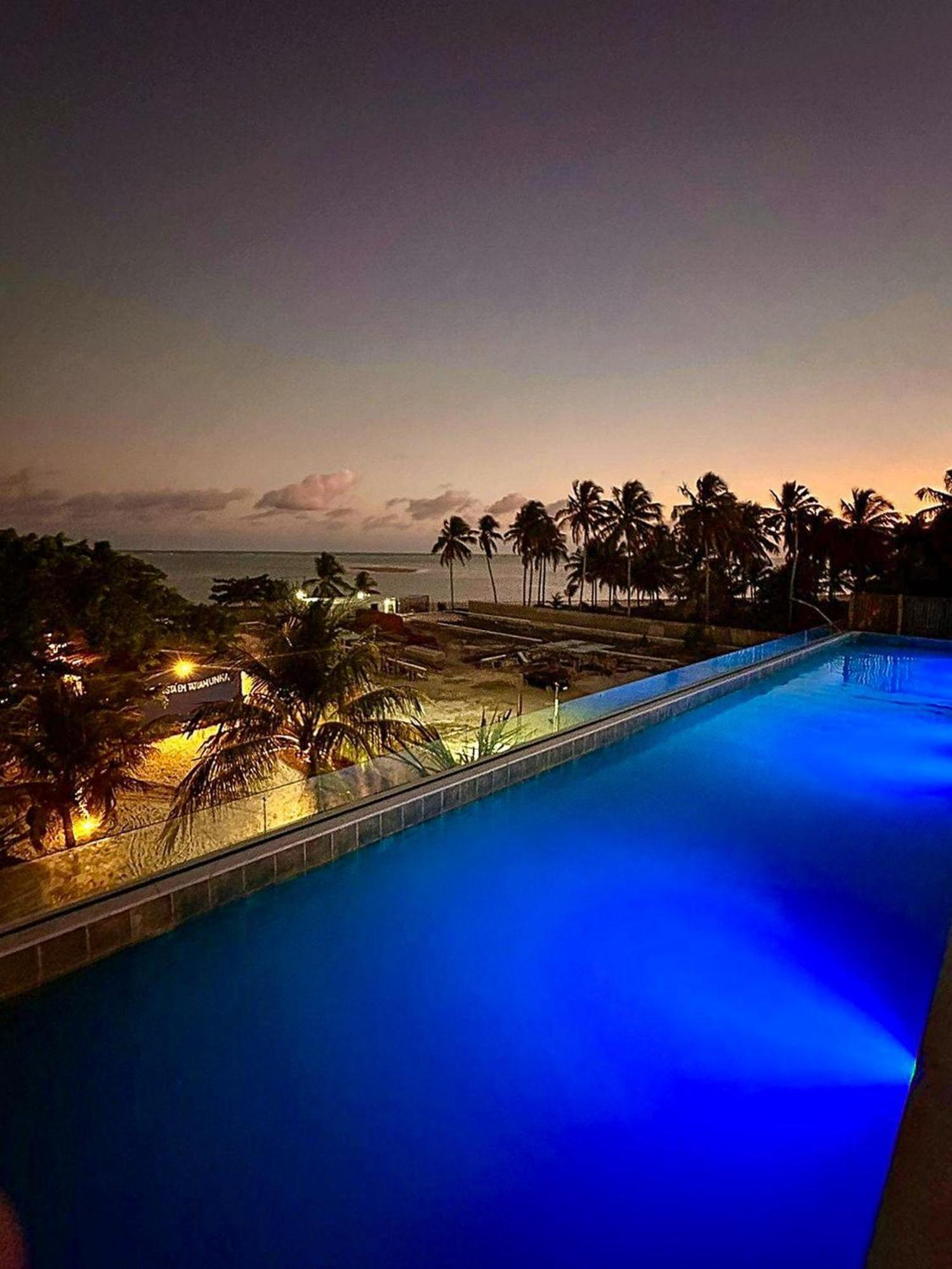 Tmh - Condominio Essence Em Porto De Pedras/Al エクステリア 写真